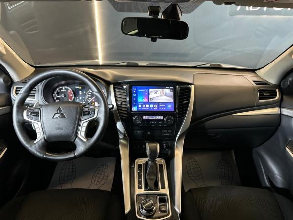 Mitsubishi Pajero Sport III с пробегом 2017 года, цена 2 899 000 рублей, 115882 км, внедорожник, Автокод Объявления