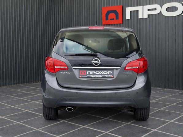 Opel Meriva B с пробегом 2011 года, цена 677 000 рублей, 137520 км, компактвэн, Автокод Объявления
