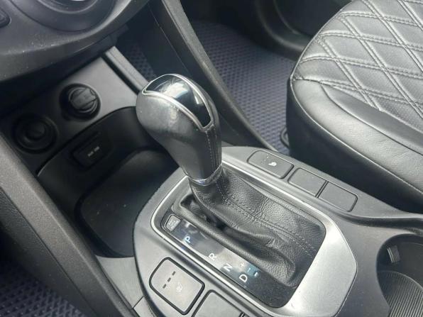 Hyundai Santa Fe III с пробегом 2012 года, цена 1 612 500 рублей, 180077 км, внедорожник, Автокод Объявления