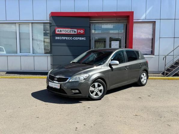 Kia Ceed I Рестайлинг с пробегом 2010 года, цена 470 000 рублей, 302689 км, хэтчбек, Автокод Объявления
