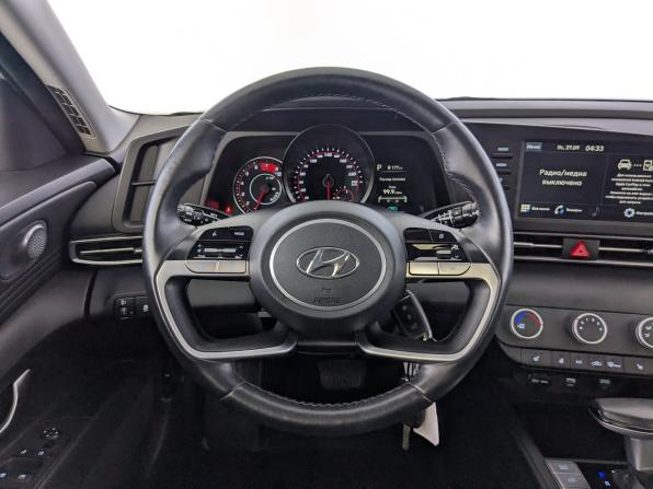 Hyundai Elantra VII (CN7) с пробегом 2022 года, цена 1 970 000 рублей, 42343 км, седан, Автокод Объявления