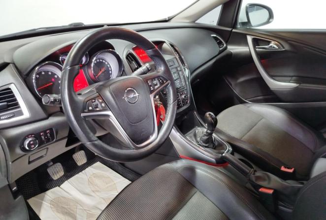 Opel Astra J Рестайлинг с пробегом 2012 года, цена 740 000 рублей, 172771 км, универсал, Автокод Объявления