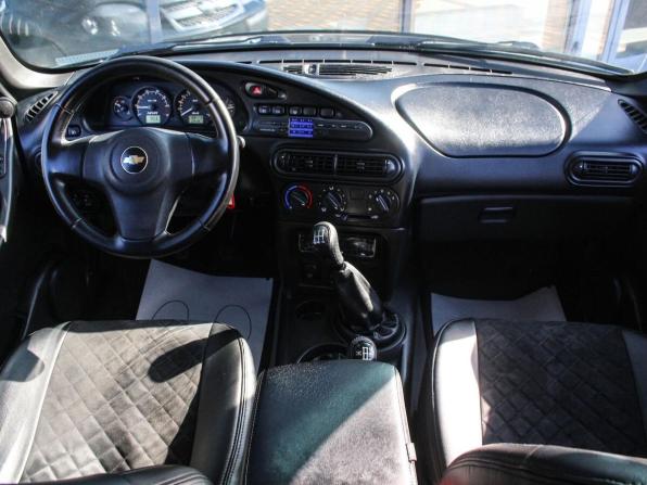 Chevrolet Niva I Рестайлинг с пробегом 2014 года, цена 646 700 рублей, 108000 км, внедорожник, Автокод Объявления