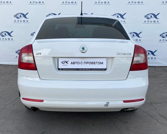 Skoda Octavia II (A5) Рестайлинг с пробегом 2011 года, цена 650 000 рублей, 205702 км, лифтбек, Автокод Объявления