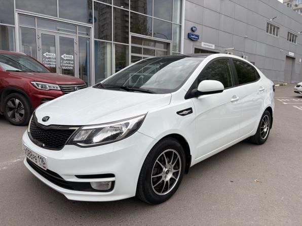 Kia Rio III Рестайлинг с пробегом 2016 года, цена 1 099 000 рублей, 107665 км, седан, Автокод Объявления