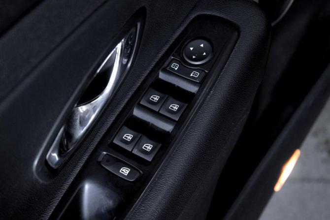 Renault Fluence I с пробегом 2012 года, цена 749 000 рублей, 224741 км, седан, Автокод Объявления