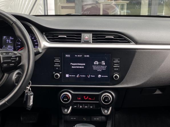 Kia Rio IV Рестайлинг с пробегом 2021 года, цена 1 599 000 рублей, 90928 км, седан, Автокод Объявления