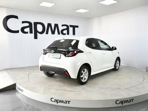 Toyota Yaris IV с пробегом 2020 года, цена 1 145 000 рублей, 115009 км, хэтчбек, Автокод Объявления