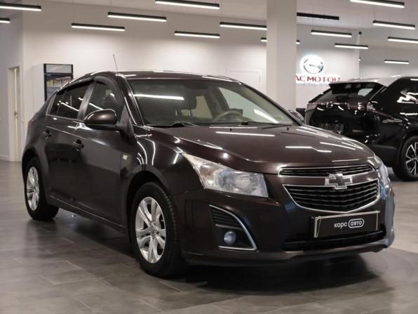 Chevrolet Cruze I Рестайлинг с пробегом 2013 года, цена 750 000 рублей, 210021 км, хэтчбек, Автокод Объявления