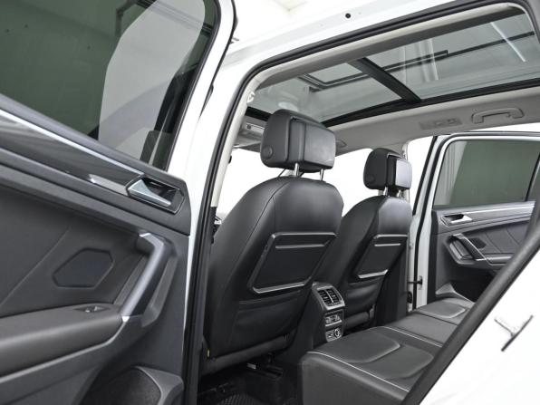 Volkswagen Tiguan II с пробегом 2018 года, цена 2 349 000 рублей, 180000 км, внедорожник, Автокод Объявления