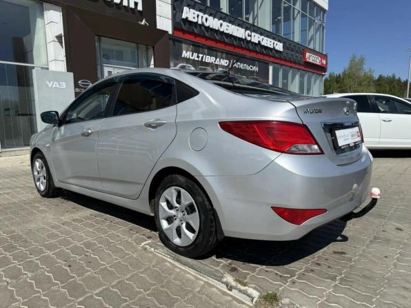 Hyundai Solaris I Рестайлинг с пробегом 2014 года, цена 731 300 рублей, 209774 км, седан, Автокод Объявления