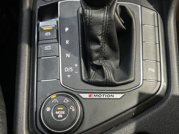 Volkswagen Tiguan II с пробегом 2018 года, цена 2 125 000 рублей, 129310 км, внедорожник, Автокод Объявления