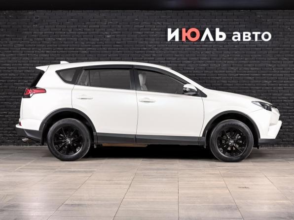Toyota RAV4 IV (XA40) Рестайлинг с пробегом 2016 года, цена 2 200 000 рублей, 199822 км, внедорожник, Автокод Объявления