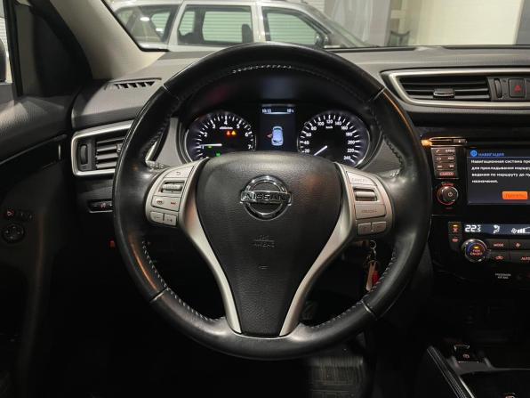 Nissan Qashqai II с пробегом 2017 года, цена 1 850 000 рублей, 104894 км, внедорожник, Автокод Объявления