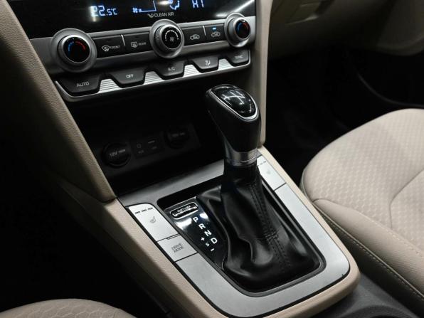 Hyundai Elantra VI (AD) Рестайлинг с пробегом 2020 года, цена 1 690 000 рублей, 110136 км, седан, Автокод Объявления