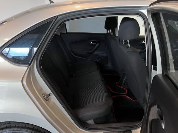 Volkswagen Polo V с пробегом 2011 года, цена 546 000 рублей, 239910 км, седан, Автокод Объявления