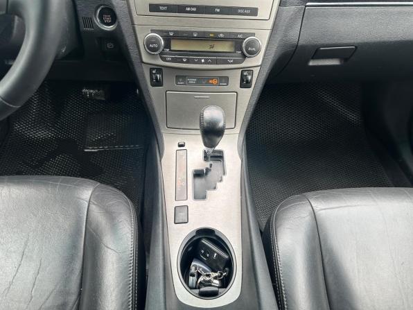Toyota Avensis III с пробегом 2011 года, цена 996 000 рублей, 240061 км, седан, Автокод Объявления