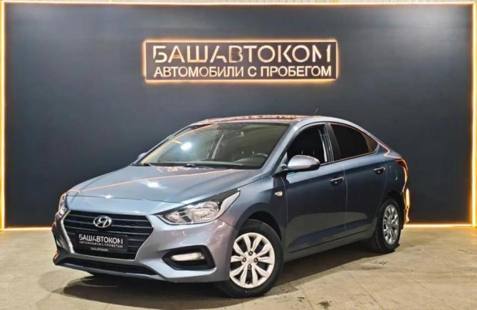Hyundai Solaris II с пробегом 2017 года, цена 1 339 000 рублей, 73049 км, седан, Автокод Объявления