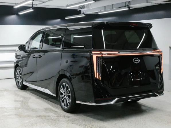 GAC M8 с пробегом 2026 года, цена 7 999 999 рублей, 10 км, минивэн, Автокод Объявления