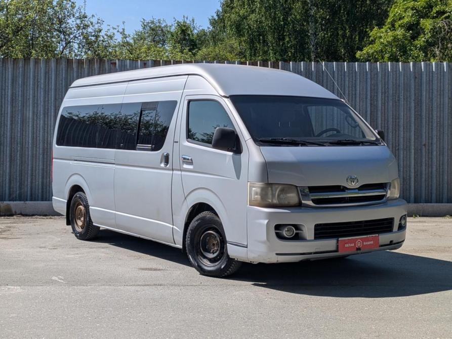 Toyota HiAce H200 Екатеринбург  - изображение 2
