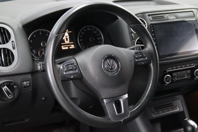 Volkswagen Tiguan I Рестайлинг с пробегом 2014 года, цена 1 555 550 рублей, 189068 км, внедорожник, Автокод Объявления