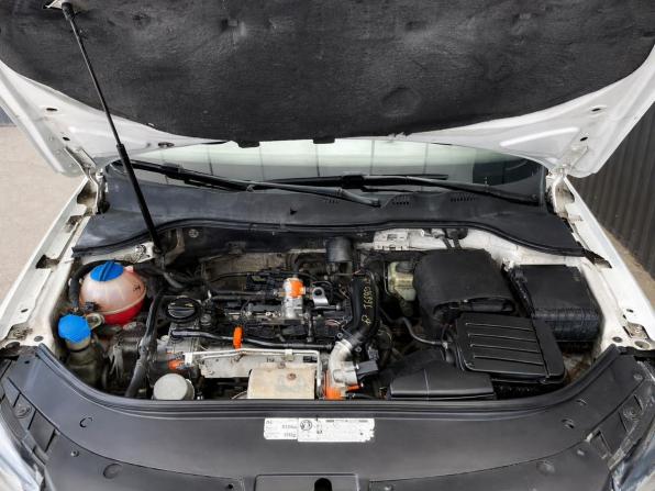 Volkswagen Passat B7 с пробегом 2012 года, цена 747 000 рублей, 330000 км, седан, Автокод Объявления