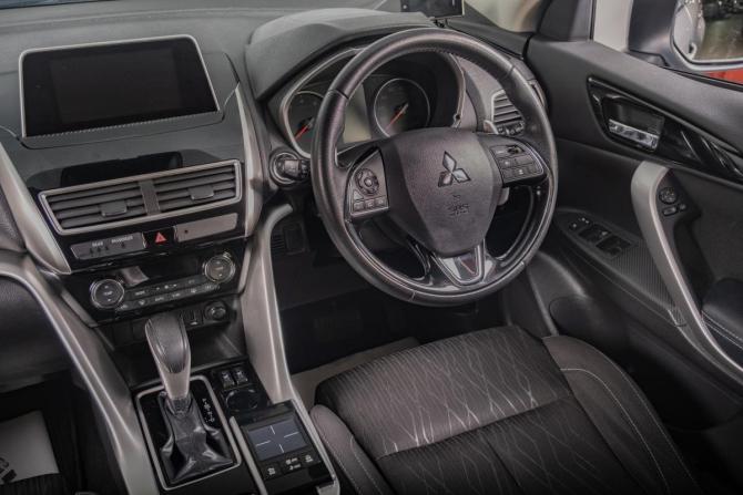Mitsubishi Eclipse Cross I с пробегом 2018 года, цена 2 279 000 рублей, 59000 км, внедорожник, Автокод Объявления