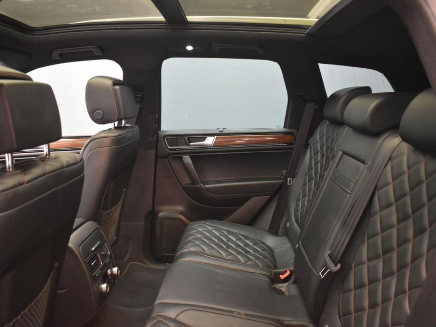 Volkswagen Touareg II Рестайлинг Москва  - изображение 11
