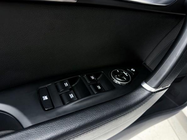 Hyundai i40 I Рестайлинг с пробегом 2015 года, цена 1 800 000 рублей, 158628 км, седан, Автокод Объявления