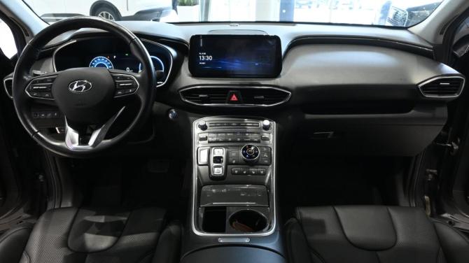 Hyundai Santa Fe IV Рестайлинг с пробегом 2023 года, цена 4 310 000 рублей, 46782 км, внедорожник, Автокод Объявления