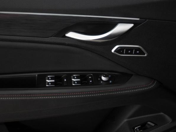 Geely Tugella I с пробегом 2022 года, цена 2 748 000 рублей, 46100 км, внедорожник, Автокод Объявления