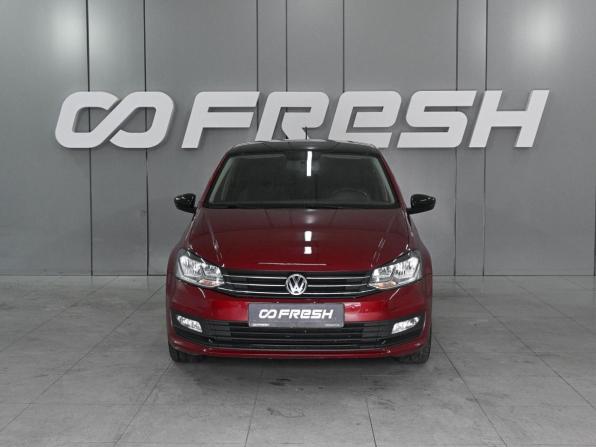 Volkswagen Polo V Рестайлинг с пробегом 2019 года, цена 1 550 000 рублей, 73617 км, седан, Автокод Объявления