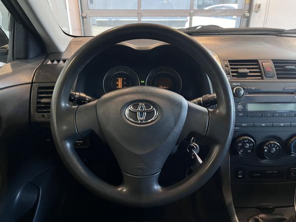 Toyota Corolla X (E140 E150) с пробегом 2008 года, цена 645 000 рублей, 320191 км, седан, Автокод Объявления