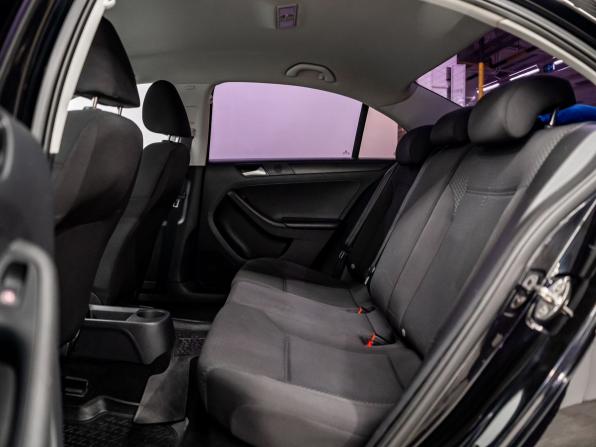 Volkswagen Jetta VI Рестайлинг с пробегом 2014 года, цена 897 000 рублей, 145000 км, седан, Автокод Объявления