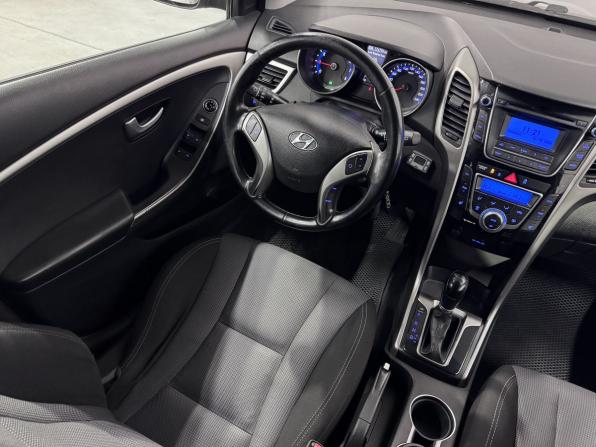 Hyundai i30 II с пробегом 2013 года, цена 980 000 рублей, 174795 км, хэтчбек, Автокод Объявления