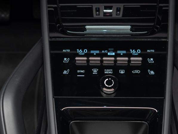 Новый Porsche Cayenne III Рестайлинг 2026 года, цена 18 650 000 рублей, внедорожник, Автокод Объявления