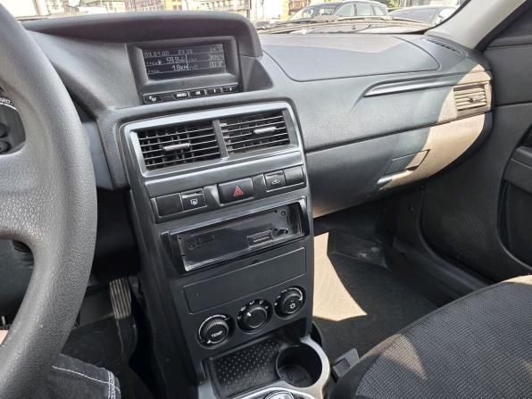 Lada (ВАЗ) Priora I Рестайлинг с пробегом 2015 года, цена 299 000 рублей, 296993 км, универсал, Автокод Объявления