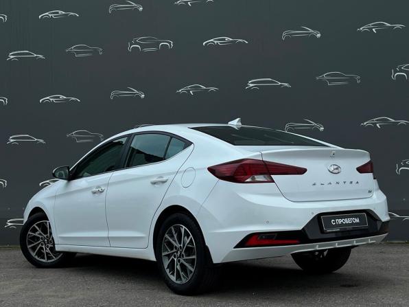 Hyundai Elantra VI (AD) Рестайлинг с пробегом 2019 года, цена 1 259 600 рублей, 188435 км, седан, Автокод Объявления