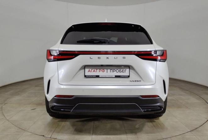 Lexus NX II с пробегом 2021 года, цена 5 250 000 рублей, 43880 км, внедорожник, Автокод Объявления
