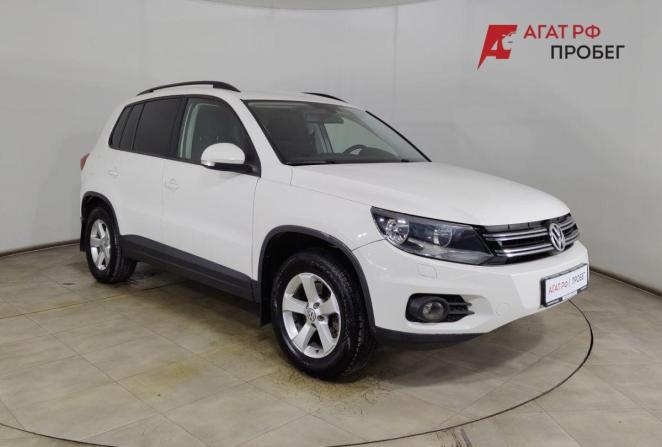Volkswagen Tiguan I Рестайлинг с пробегом 2013 года, цена 1 540 000 рублей, 132500 км, внедорожник, Автокод Объявления