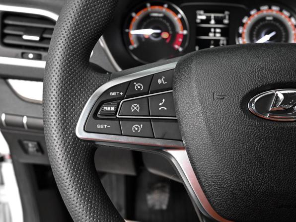 Lada (ВАЗ) Vesta I Рестайлинг (NG) с пробегом 2026 года, цена 1 644 000 рублей, 6 км, седан, Автокод Объявления