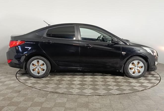Hyundai Solaris I с пробегом 2014 года, цена 895 000 рублей, 209280 км, седан, Автокод Объявления