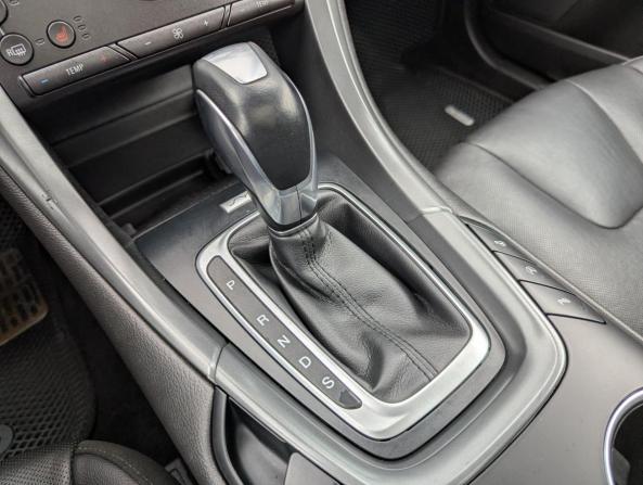 Ford Mondeo V с пробегом 2018 года, цена 1 587 000 рублей, 140481 км, универсал, Автокод Объявления