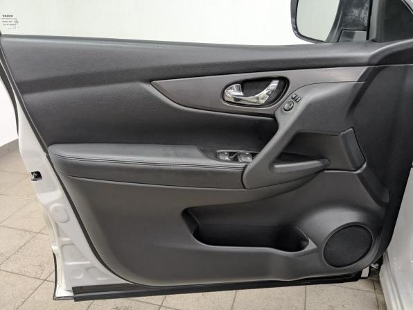 Nissan Qashqai II Рестайлинг с пробегом 2021 года, цена 2 495 000 рублей, 70534 км, внедорожник, Автокод Объявления