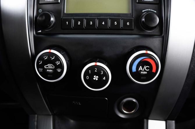 Hyundai Tucson I с пробегом 2008 года, цена 890 000 рублей, 210147 км, внедорожник, Автокод Объявления