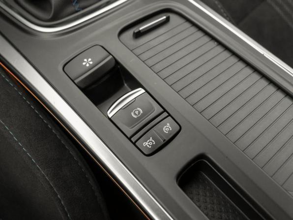Renault Megane IV с пробегом 2020 года, цена 1 750 000 рублей, 116759 км, универсал, Автокод Объявления