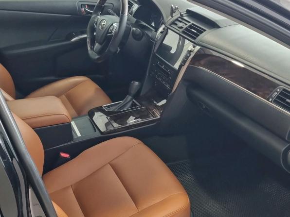 Toyota Camry VII (XV50) Рестайлинг с пробегом 2016 года, цена 2 180 000 рублей, 134784 км, седан, Автокод Объявления