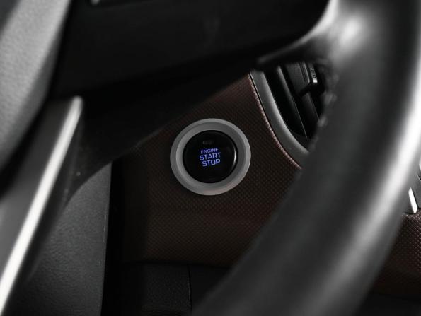 Hyundai Creta I с пробегом 2019 года, цена 1 879 000 рублей, 134531 км, внедорожник, Автокод Объявления