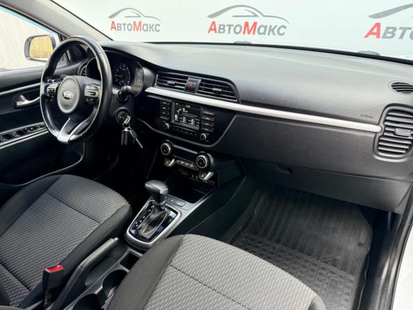 Kia Rio IV с пробегом 2018 года, цена 1 390 000 рублей, 129732 км, хэтчбек, Автокод Объявления