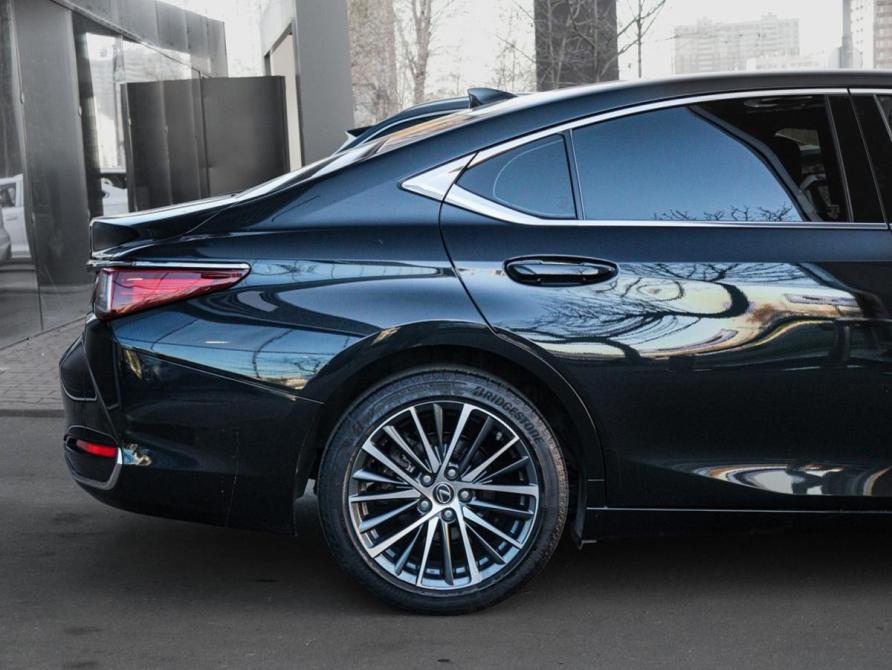 Lexus ES VII Рестайлинг Москва  - изображение 9